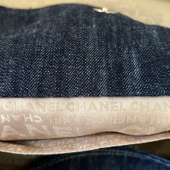 CHANEL DENIM TOTE - Picture 15 of 16